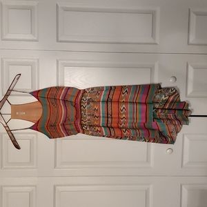 High/low hem line dress, multicolored. Loose, flowy fabric.
